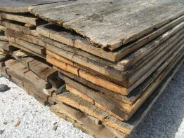 Les vieilles planches ou les chutes de scierie (dosse) 