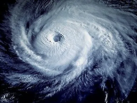 Prise en compte des risques cycloniques